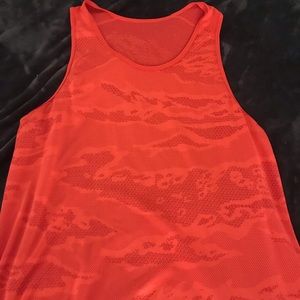 Lululemon tank top